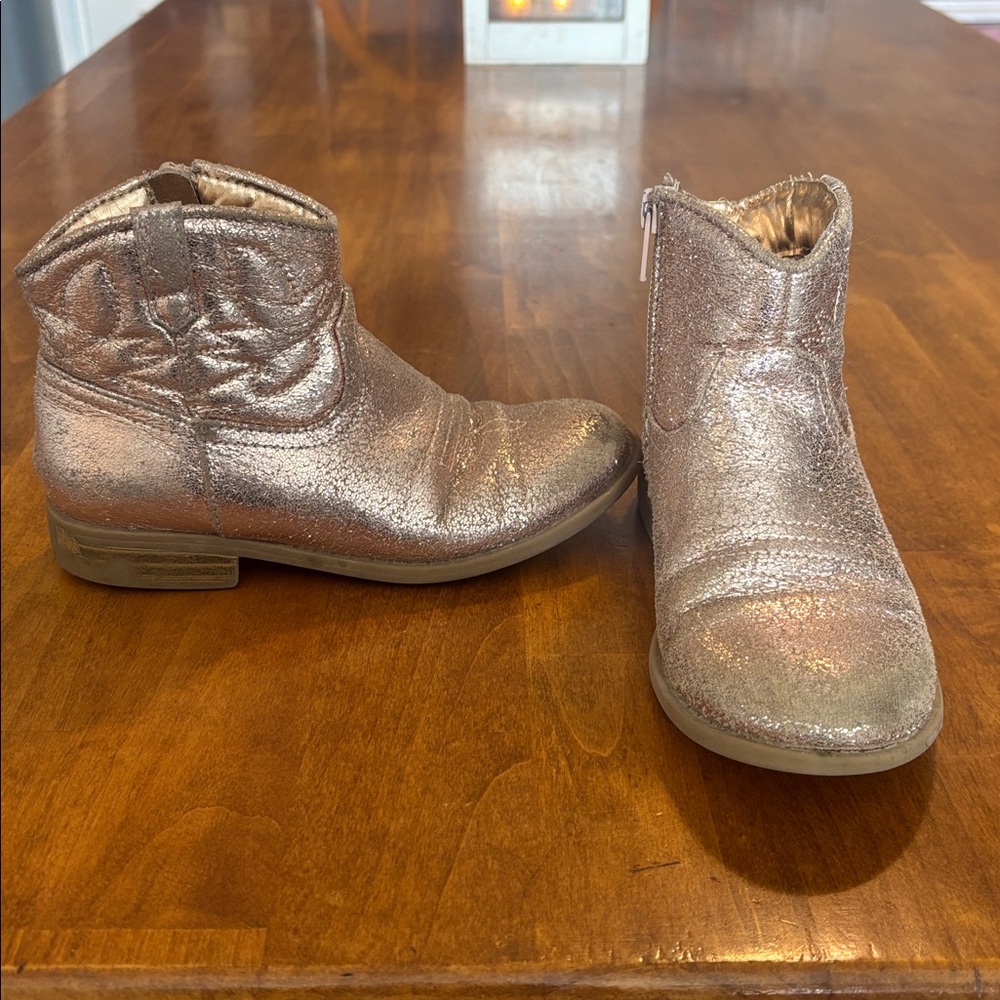 Girls Boots
